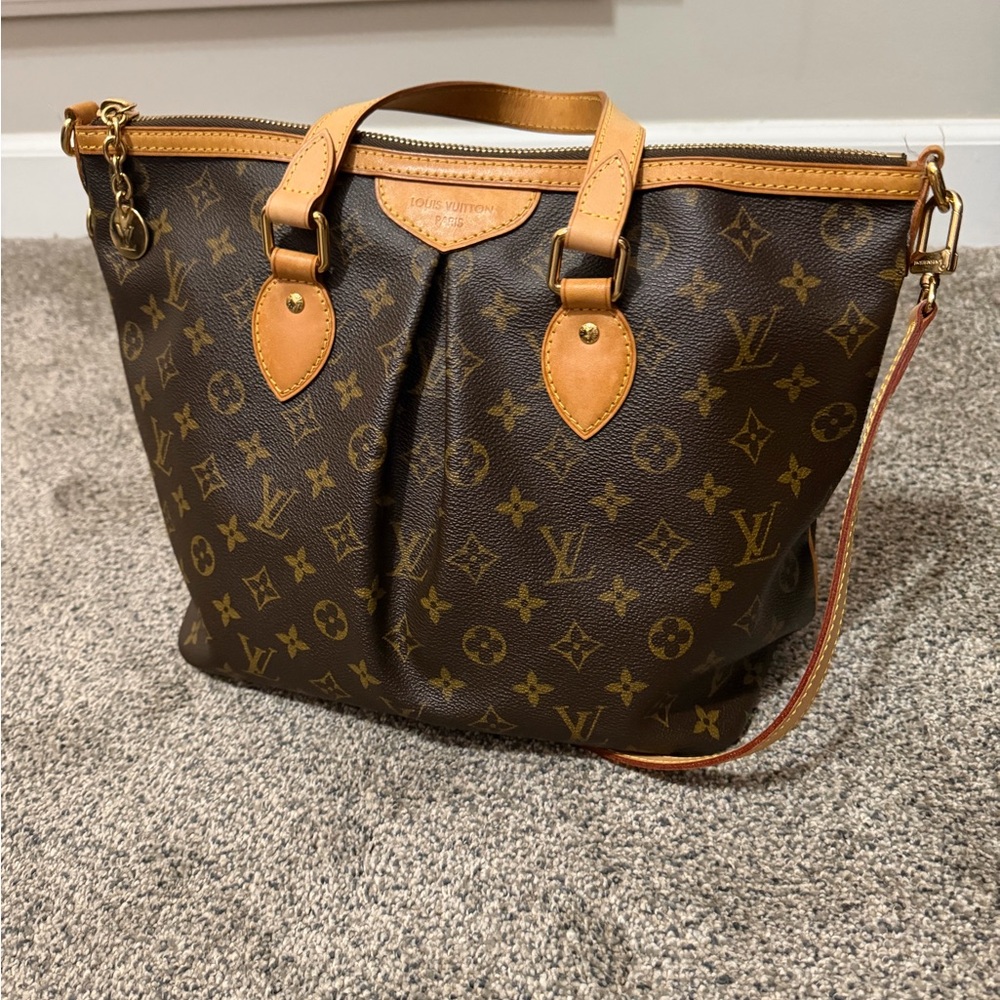 Louis Vuitton Classic Brown Monogram Tote AUTHENTIC no flaws! - Picture 15 of 16
